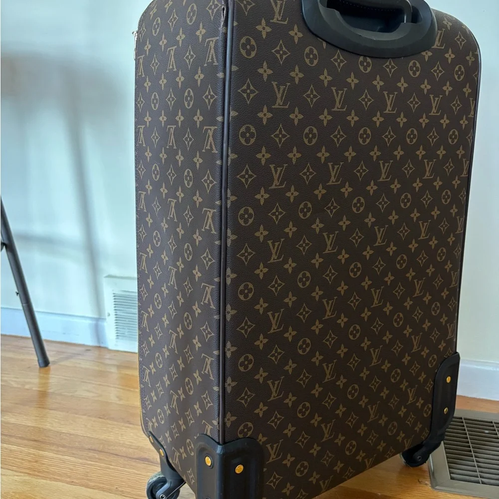 LV knockoff Brown designer Suitcase - Picture 10 of 16